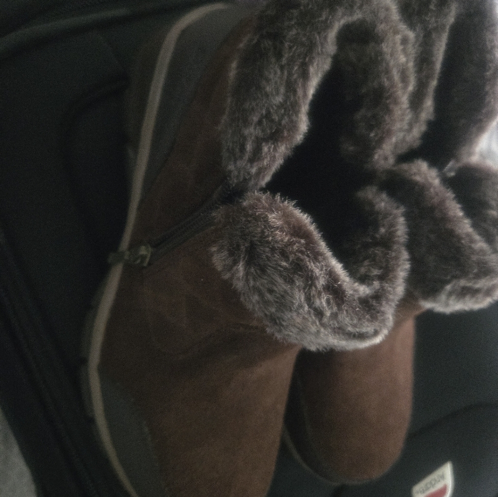 Skechers Brown Fur-top Boots